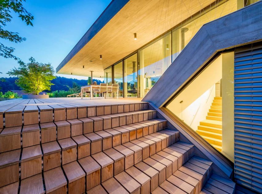 A Stunning Contemporary Home with Spectacular Views in Linz, Austria by Caramel Architekten (11)