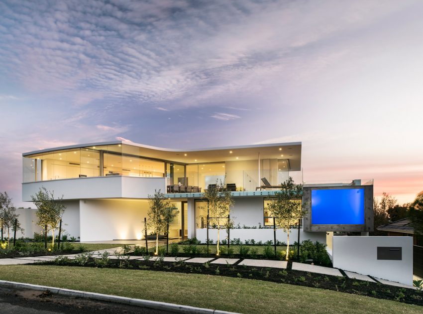 A Stylish Modern Home with Strong Clean Lines and Minimalist Aesthetic ...